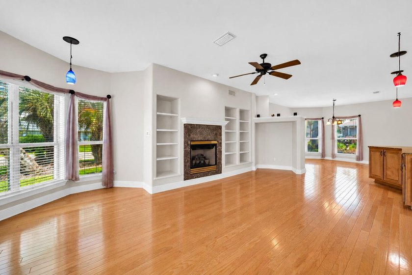 Welcome to 511 Fallin Water Drive, a stunning custom-built home - photo 5