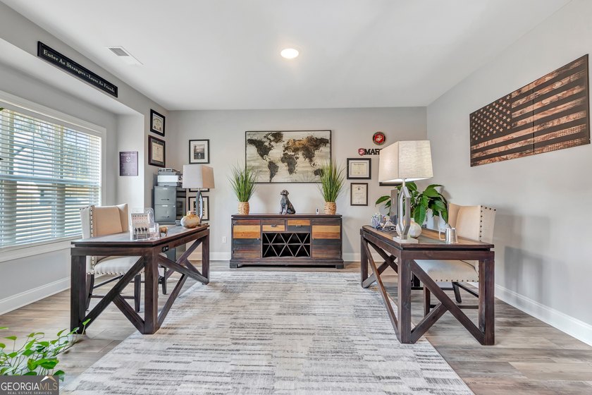 NEWLY CONSTRUCTED Luxury Living on 1.02 Acres | 5 Bedrooms | 4 - photo 11