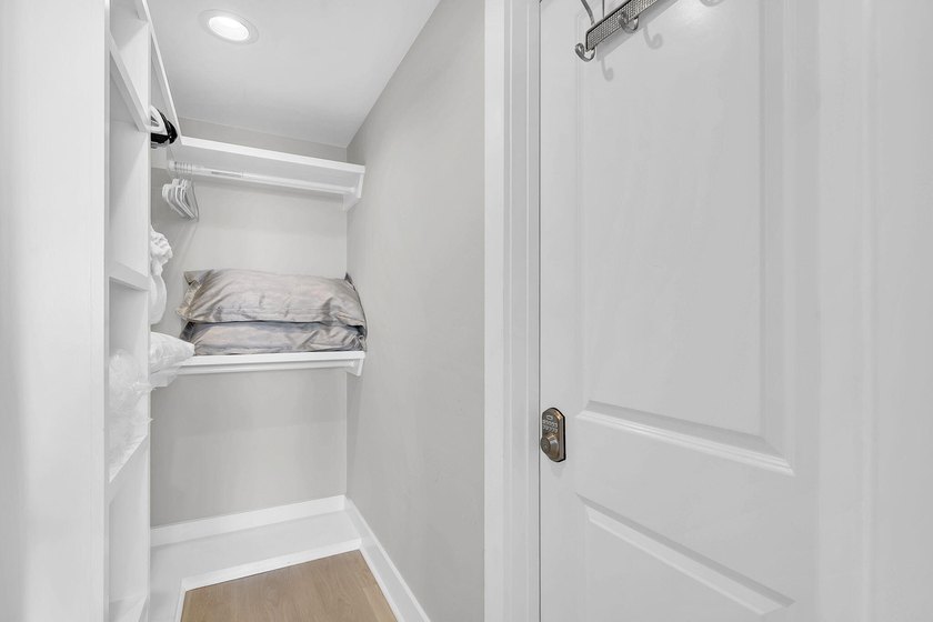 Experience coastal luxury at its finest in this stunning, fully - photo 31