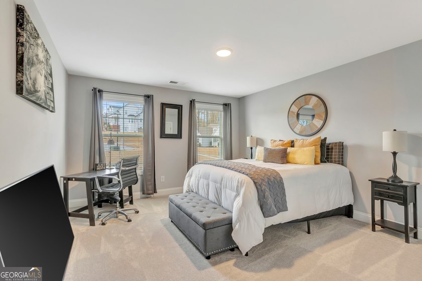 NEWLY CONSTRUCTED Luxury Living on 1.02 Acres | 5 Bedrooms | 4 - photo 38