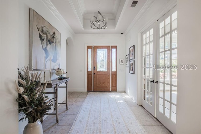 Experience luxury Lowcountry living in the prestigious Berkeley - photo 3