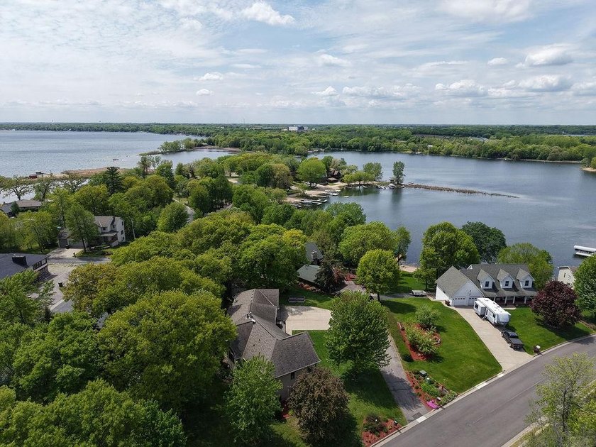 Rare opportunity to own a custom-built home in the sought-after - photo 5