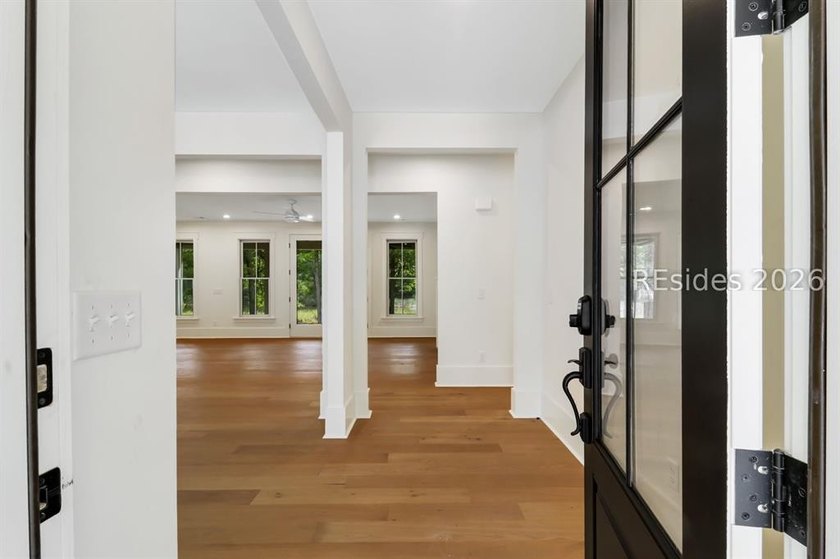 At 10 Oldfield Village Road, a new Lowcountry Lifestyle begins - photo 8