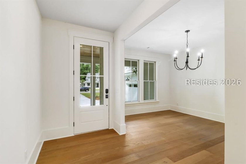 At 10 Oldfield Village Road, a new Lowcountry Lifestyle begins - photo 9