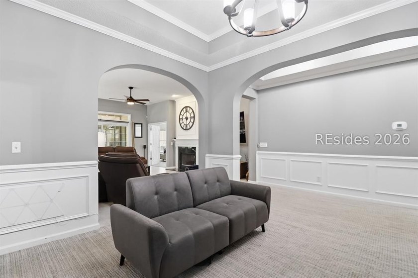 Welcome to this beautifully maintained one-story, 3-bedroom - photo 7
