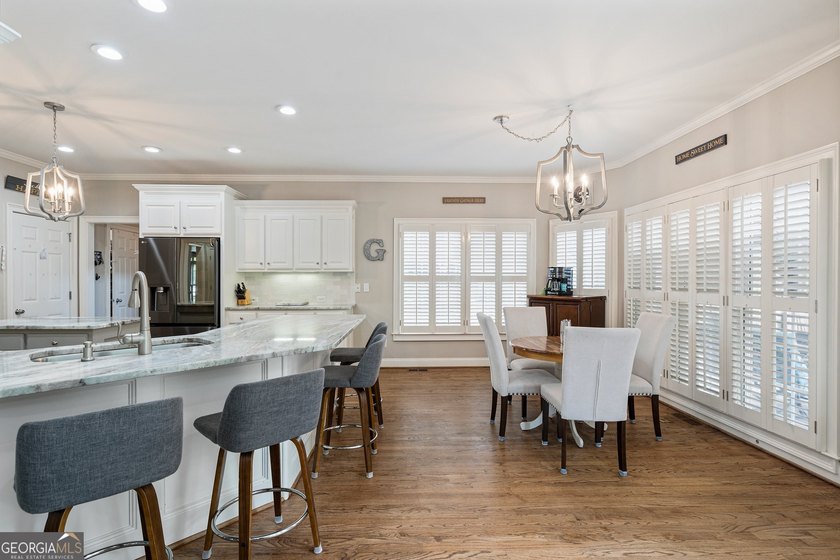 Welcome to your dream home in the prestigious golf community of - photo 40