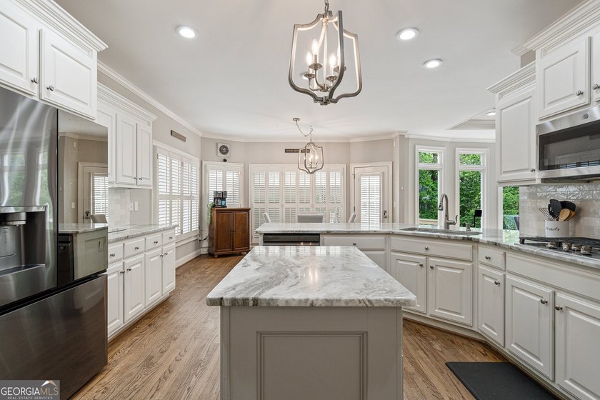 Welcome to your dream home in the prestigious golf community of - photo 47
