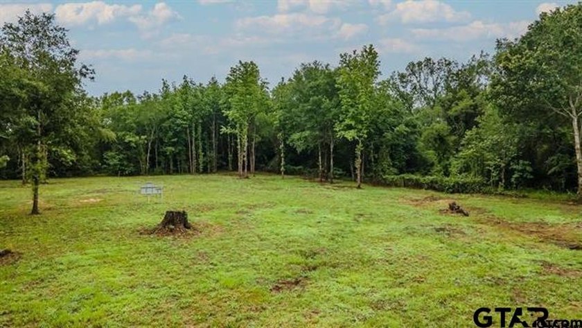 Looking for a serene and stunning location to build your dream - photo 4