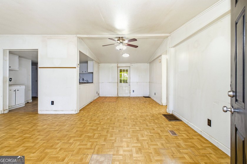 Opportunity awaits in North Hall! Situated on over an acre in - photo 5