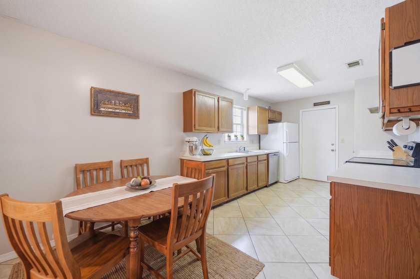 This home qualifies for 100% financing with a PATH product! - photo 5
