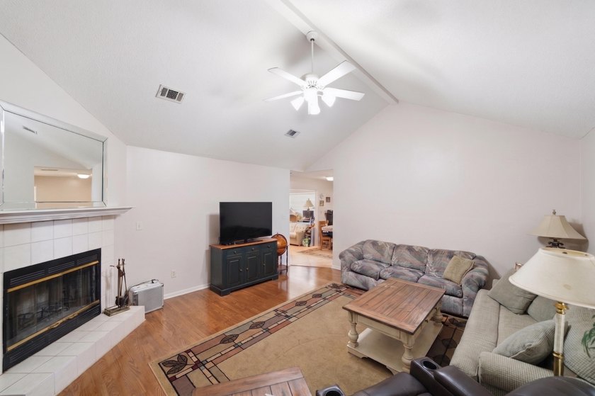 This home qualifies for 100% financing with a PATH product! - photo 8