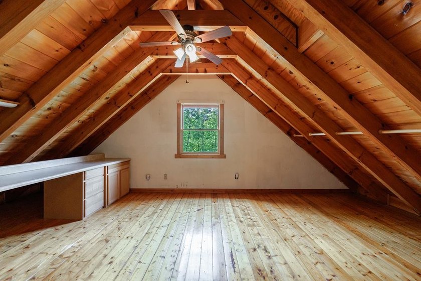 Reduced to sell quickly...motivated seller, call listing agent - photo 36