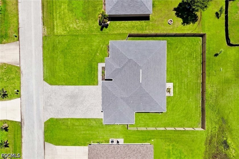 There's something special about a home that feels welcoming the - photo 44