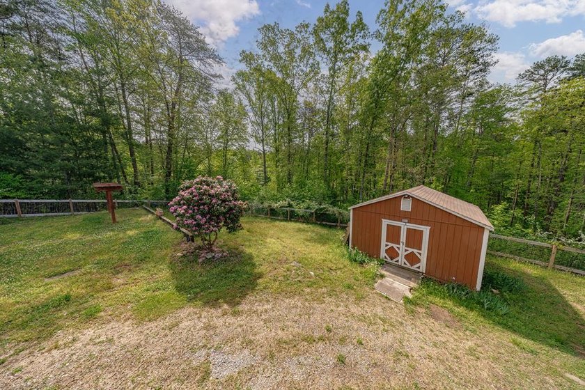Reduced to sell quickly...motivated seller, call listing agent - photo 48