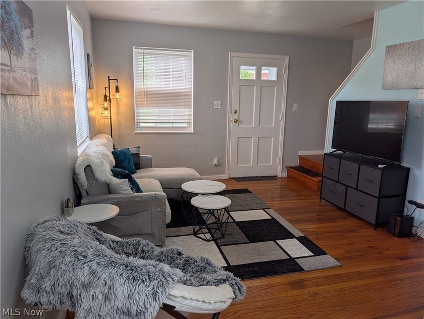 Stop paying rent! Own this fully furnished, 2-bedroom, 1-bath - photo 4