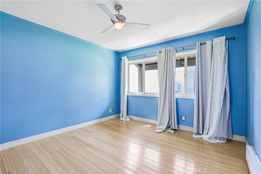 HEATED FLOORS -STAINLESS APPLIANCES INCLUDED - TURN-KEY READY - - photo 14