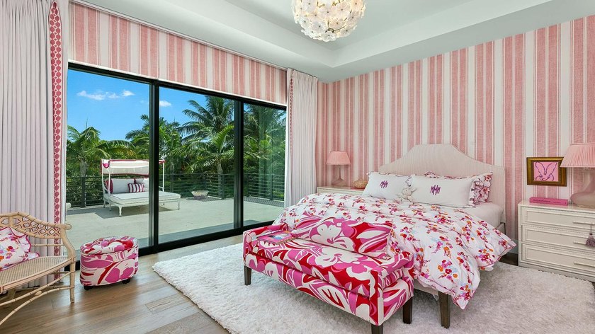 Beautifully finished and move-in ready, this like-new residence - photo 19