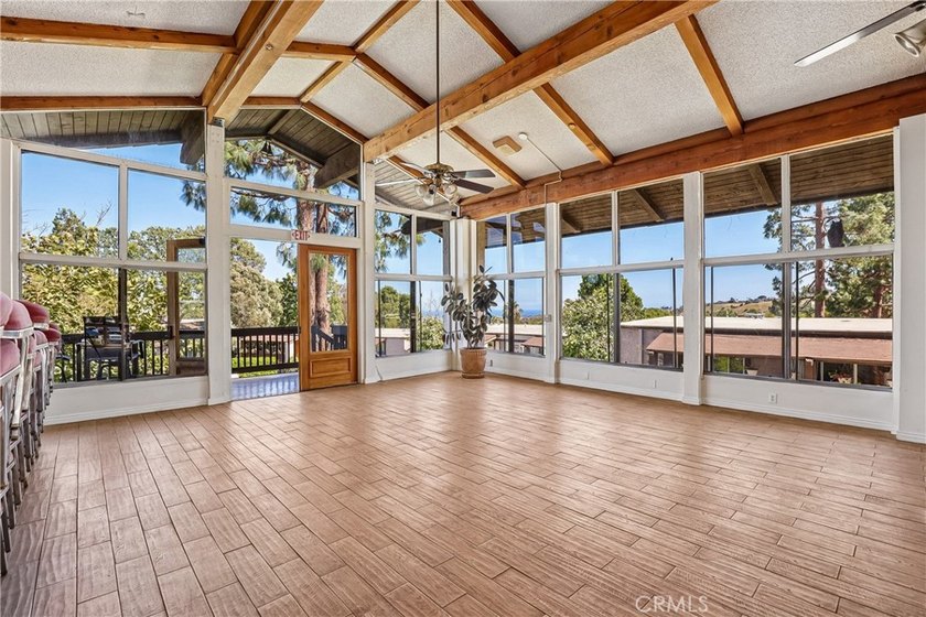 HEATED FLOORS -STAINLESS APPLIANCES INCLUDED - TURN-KEY READY - - photo 23