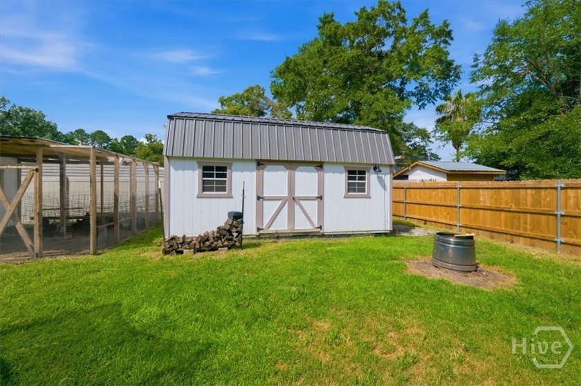 Welcome to the freedom and charm of Richmond Hill living! - photo 36