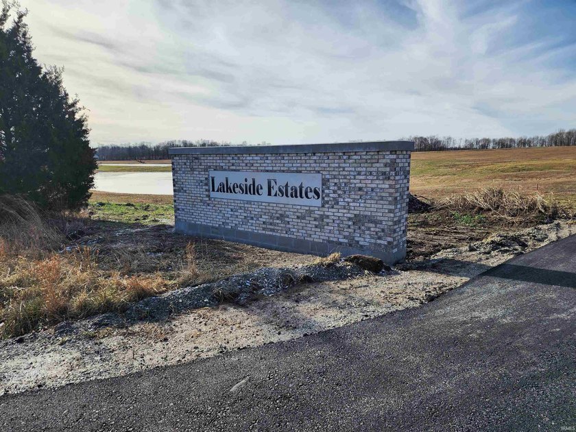 Welcome to a rare opportunity to build on 4-10 acre tracts in a - photo 3