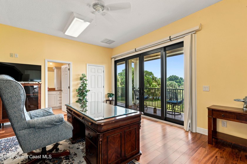 This Gorgeous Custom Built Lakefront Home on a 3.3 Acre Estate - photo 32