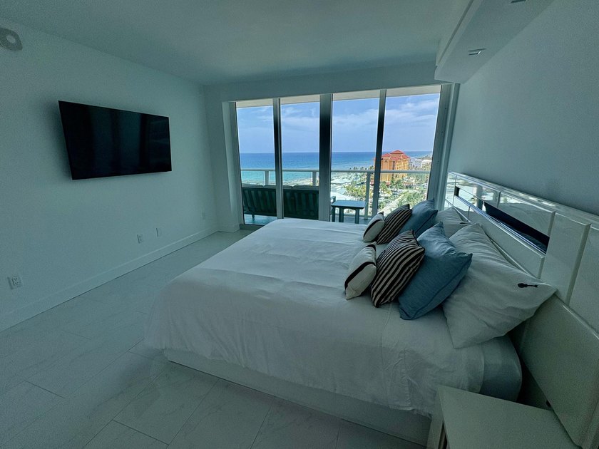 Welcome to Paradise! Turnkey furnished condo with spectacular - photo 18