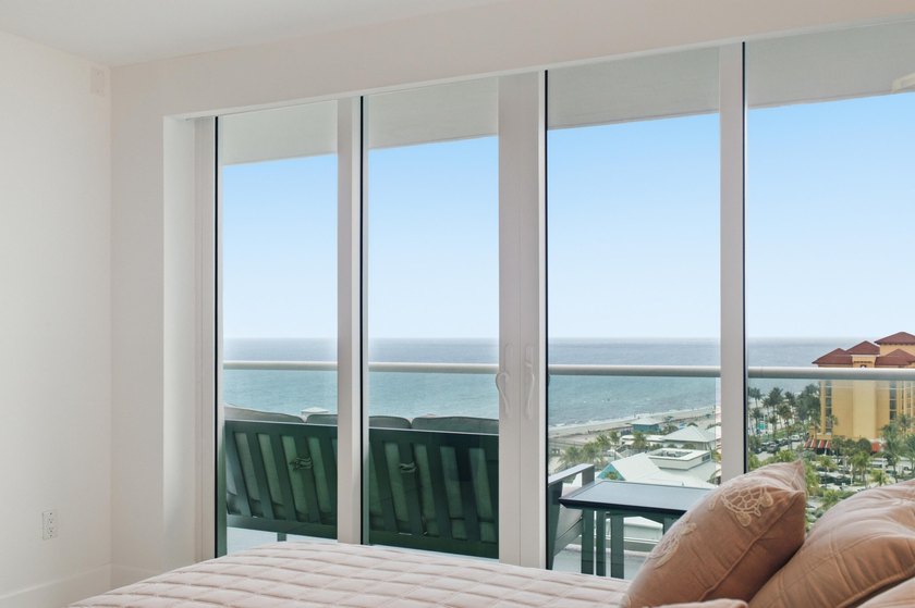 Welcome to Paradise! Turnkey furnished condo with spectacular - photo 23