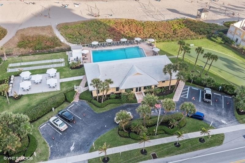 Welcome to Paradise! Turnkey furnished condo with spectacular - photo 38