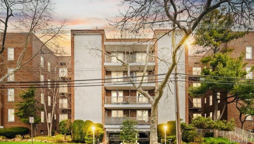 Why Rent when you can own! Time to Buy in the highly - photo 4