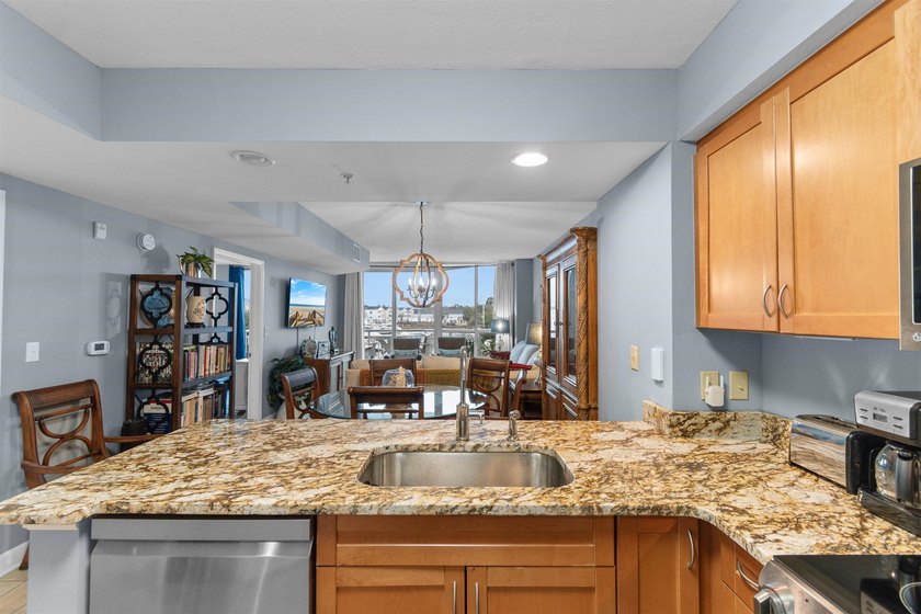 Welcome to waterfront living at its finest in Harbourgate Marina - photo 2