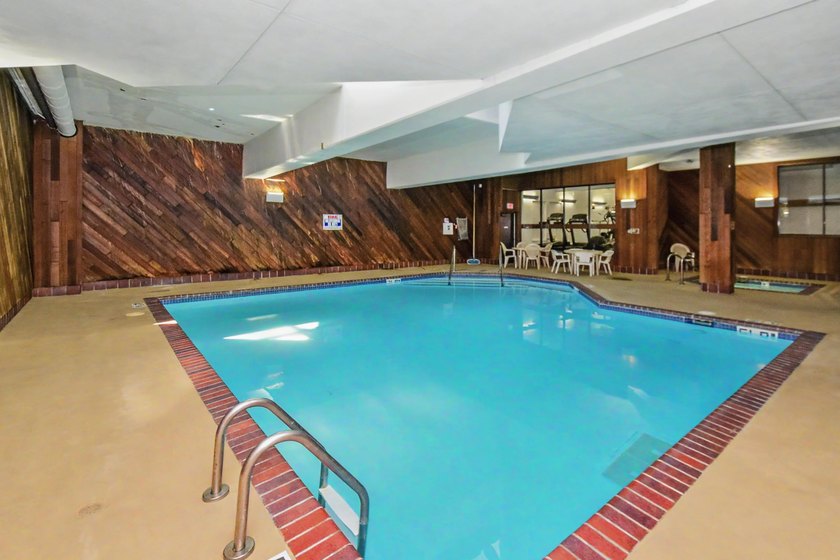Experience elevated city living in this beautifully maintained - photo 16