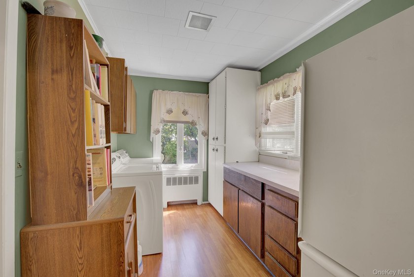 It's Available, It's Spacious &amp; It's Awesome *** Welcome To This - photo 10