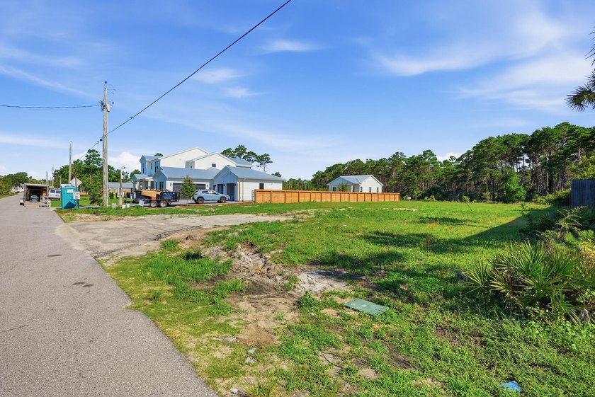 An exceptional opportunity to own a nearly quarter-acre homesite - photo 7