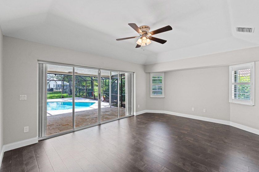 Welcome to this spacious single-story pool home in the - photo 26