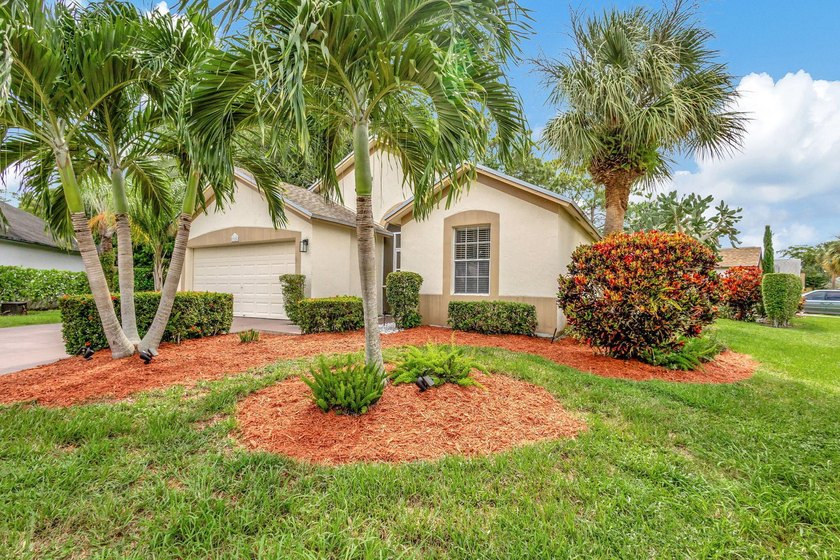 Welcome to Your Dream Home in the highly Sought-After Gated - photo 2