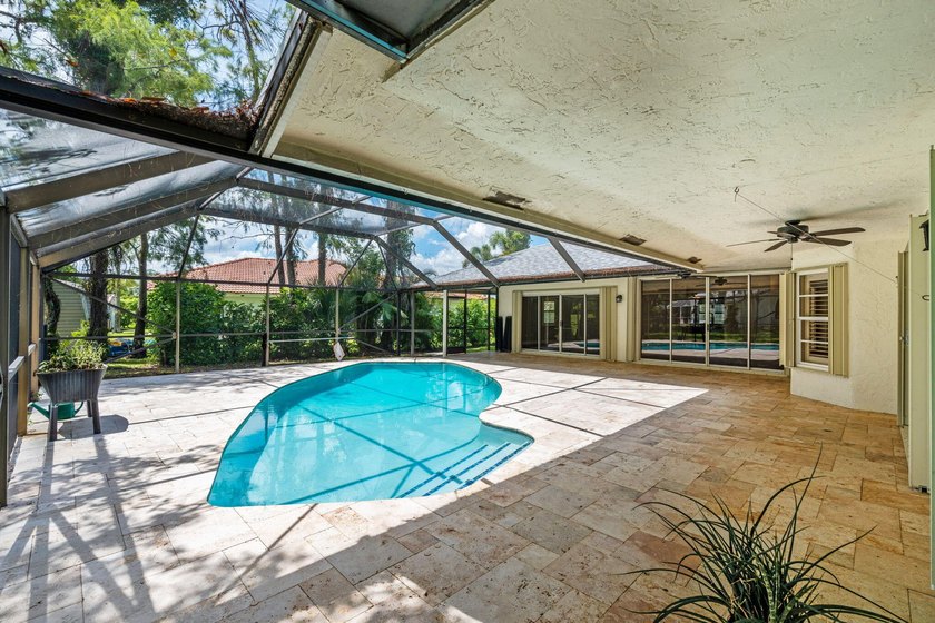 Welcome to this spacious single-story pool home in the - photo 48