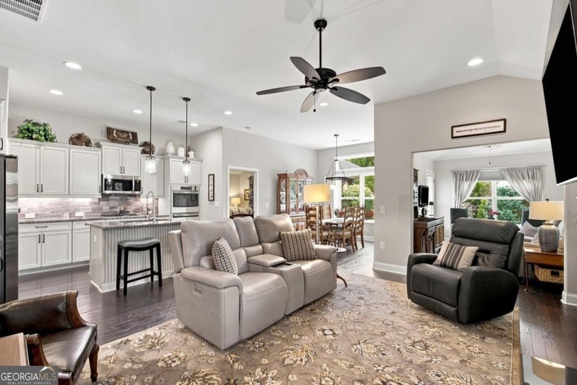 Welcome home to this immaculate, craftsman-style ranch home in - photo 5