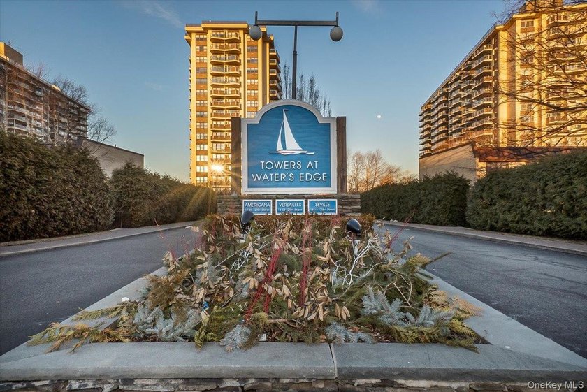 Discover exceptional living at the pet-friendly Americana at the - photo 38