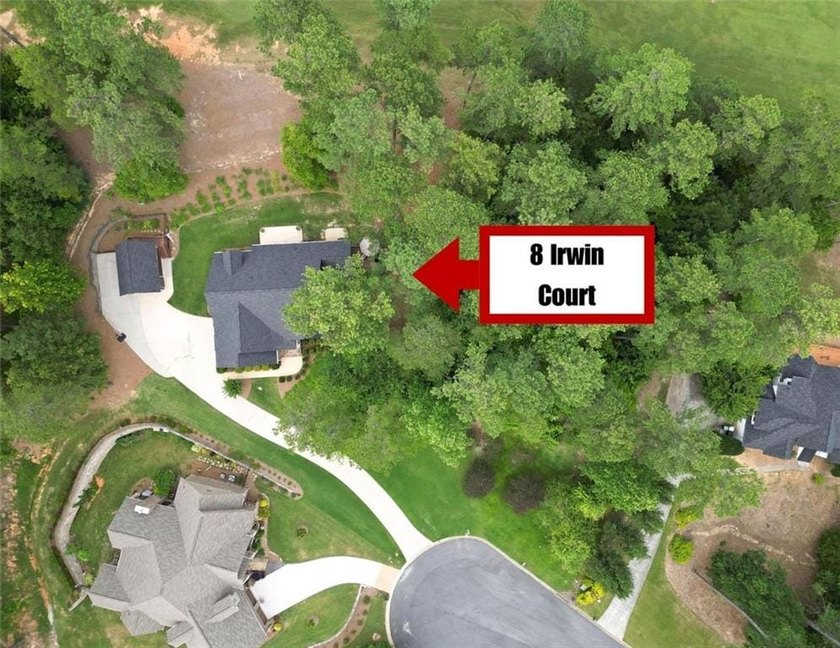 Premier Location in The Fairways! Welcome to a one-of-a-kind - photo 4