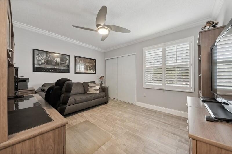 Totally renovated, updated condo detailed in beautiful neutral - photo 15