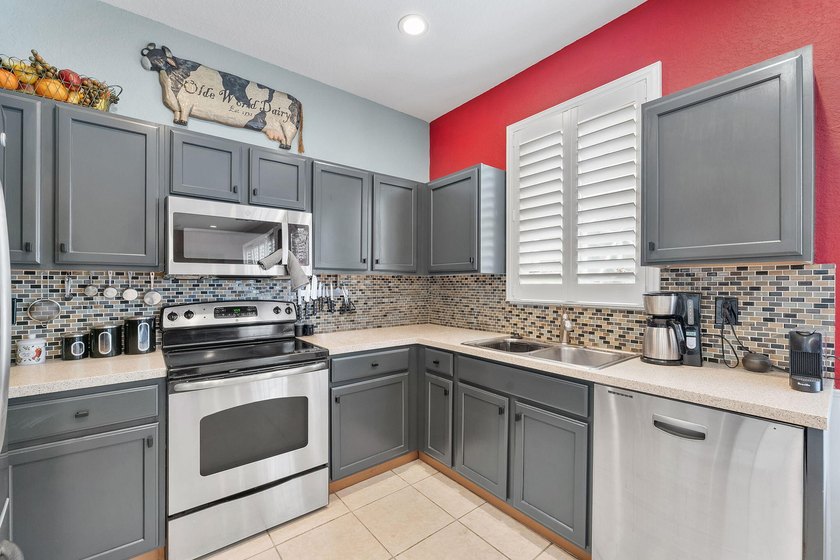Set on a quiet cul-de-sac, this 4-bedroom, 2-bath home offers - photo 14