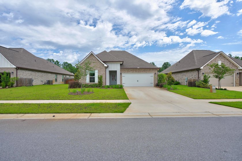 $7,000 FLEX CASH with full-price offer! Welcome to 75 Apollo - photo 3
