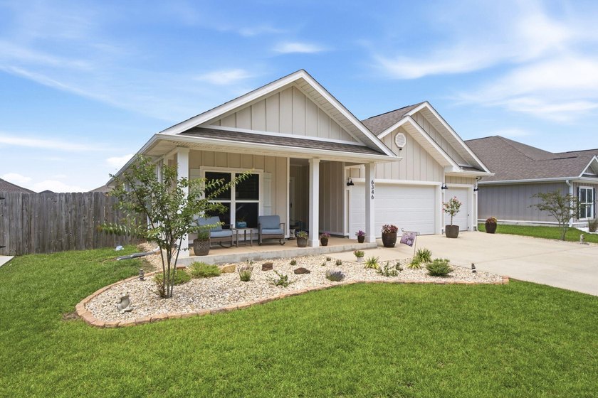 Welcome home to one of the area's most impressive newer - photo 10