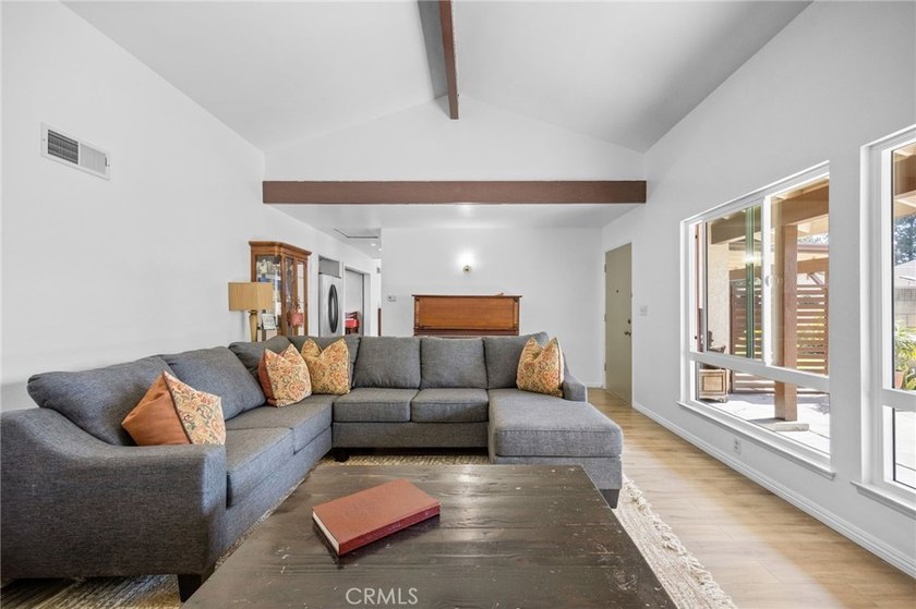 Welcome to 1099 Salinas Ave, a beautifully maintained - photo 8