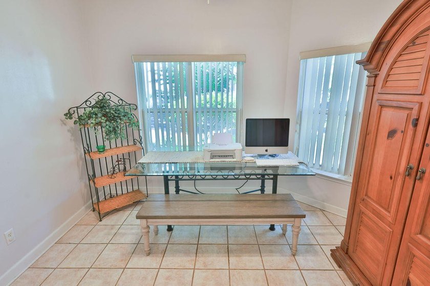 Discover the perfect blend of comfort, convenience, and coastal - photo 8