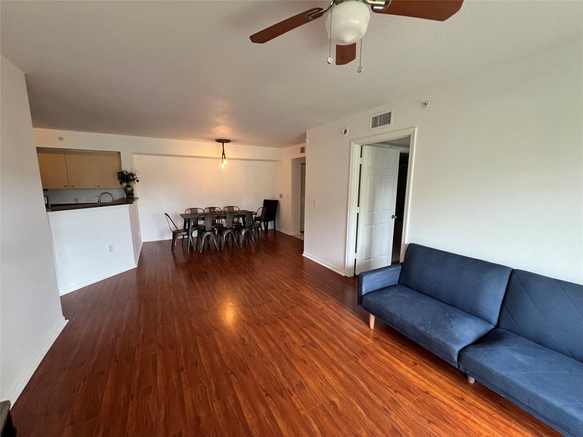 NO RESTRICTIONS...HUGE 3 BEDROOMS 2 BATHS..E SEE IT NOW...ALL - photo 21
