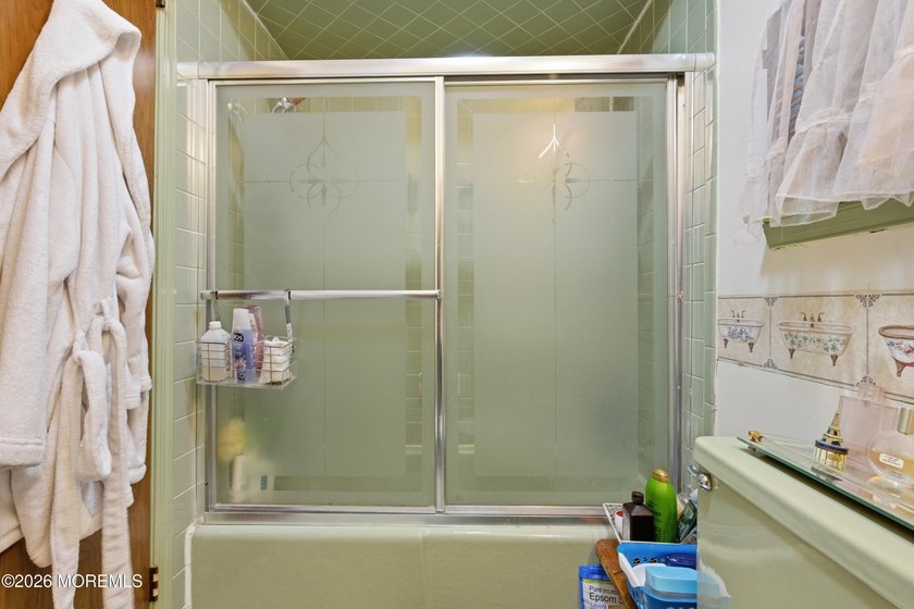 Welcome to 785 Pine Shore Rd, a spacious 4-bedroom, 2.5-bath - photo 20