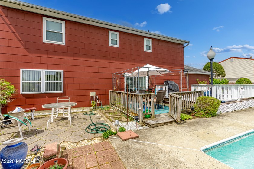 Welcome to 785 Pine Shore Rd, a spacious 4-bedroom, 2.5-bath - photo 31