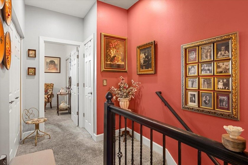 Beautifully updated townhome in the heart of Freeport. This - photo 17