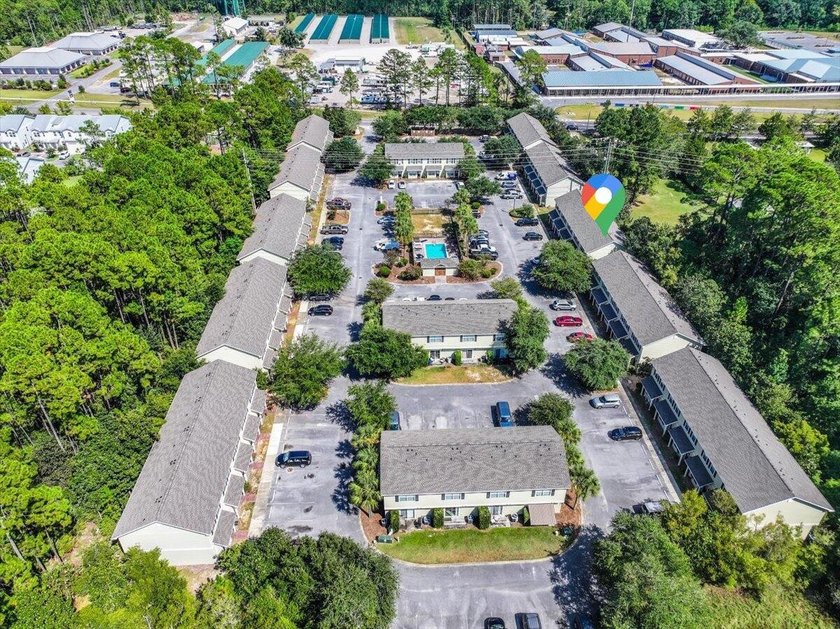 Beautifully updated townhome in the heart of Freeport. This - photo 34